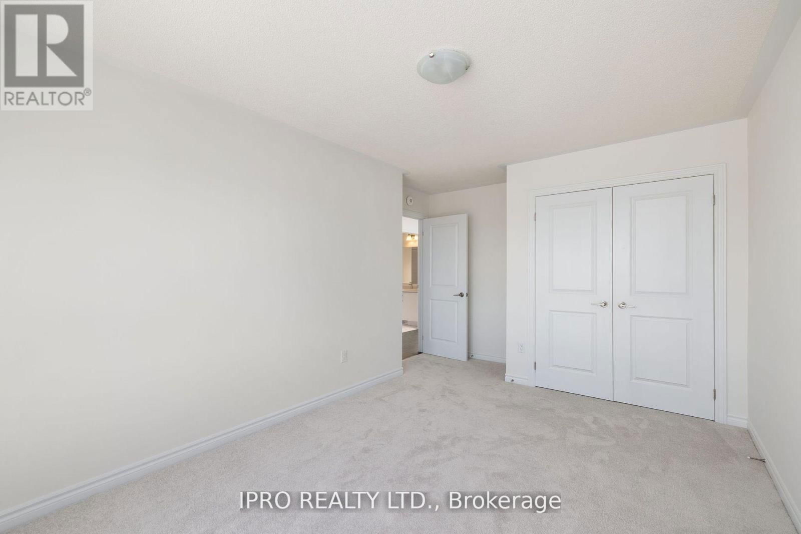 11 PHOENIX BOULEVARD Image 26