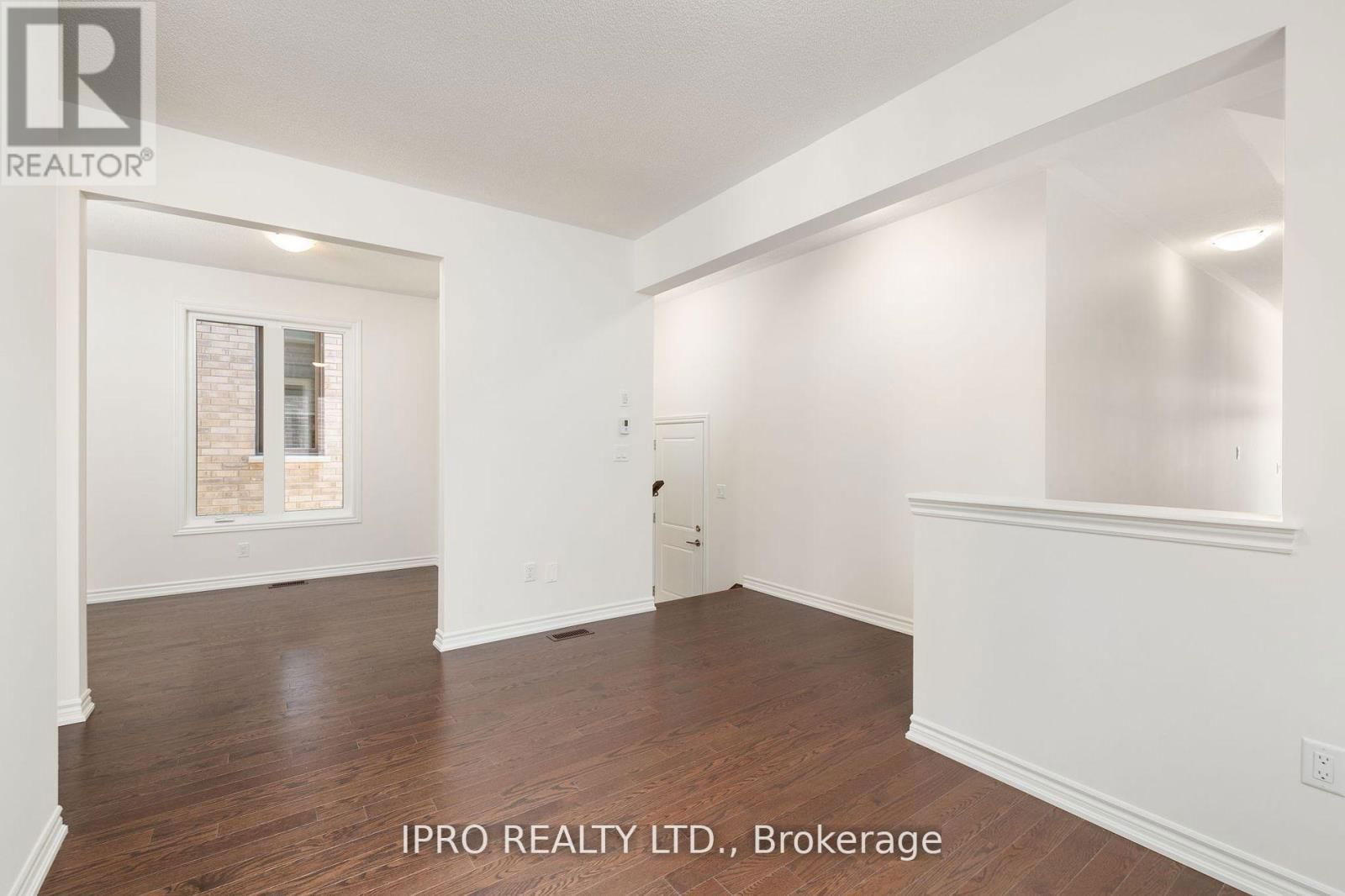 11 PHOENIX BOULEVARD Image 9