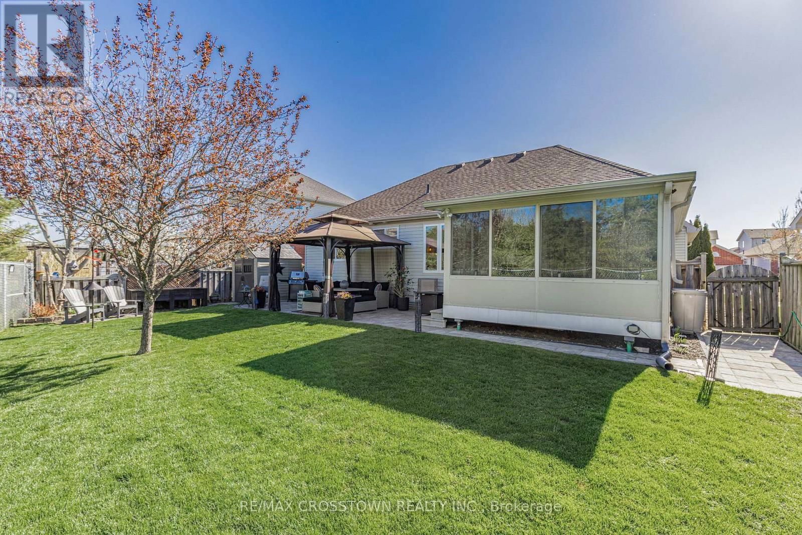 40 COUNTRY LANE Image 37
