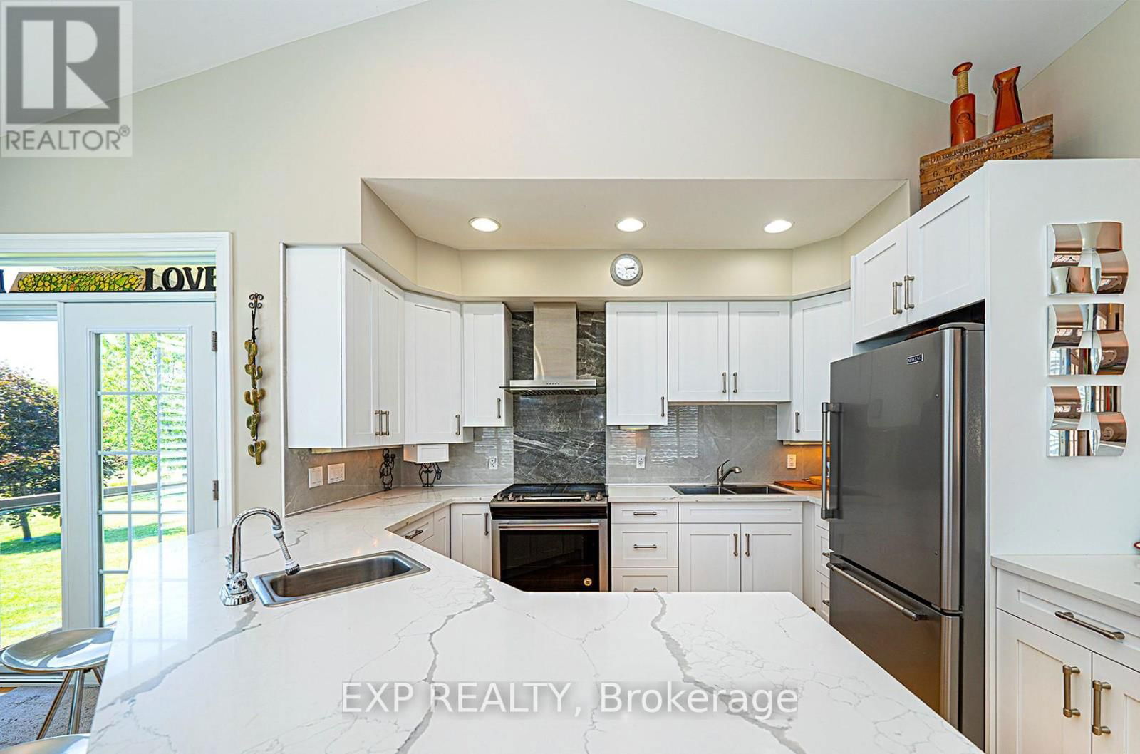 2884 SUNNYDALE LANE Image 17