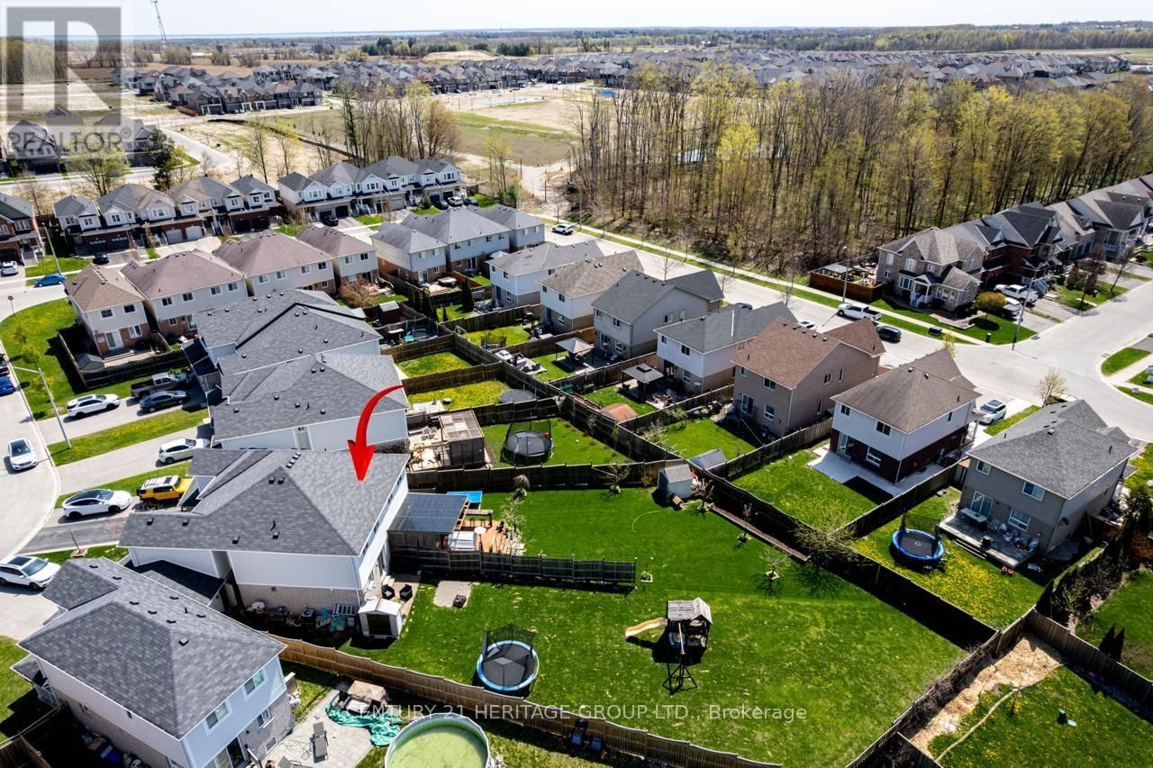 31 LANCASTER COURT Image 38