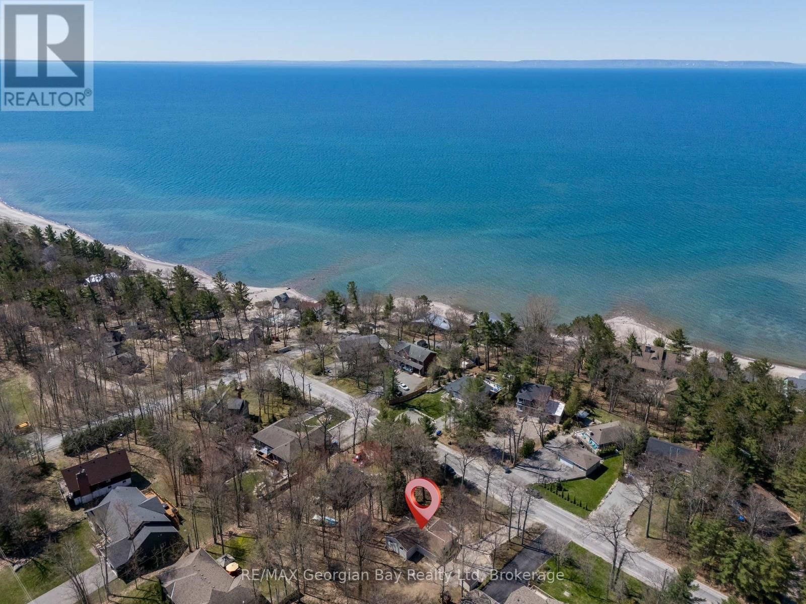 1169 TINY BEACHES ROAD NORTH Image 35