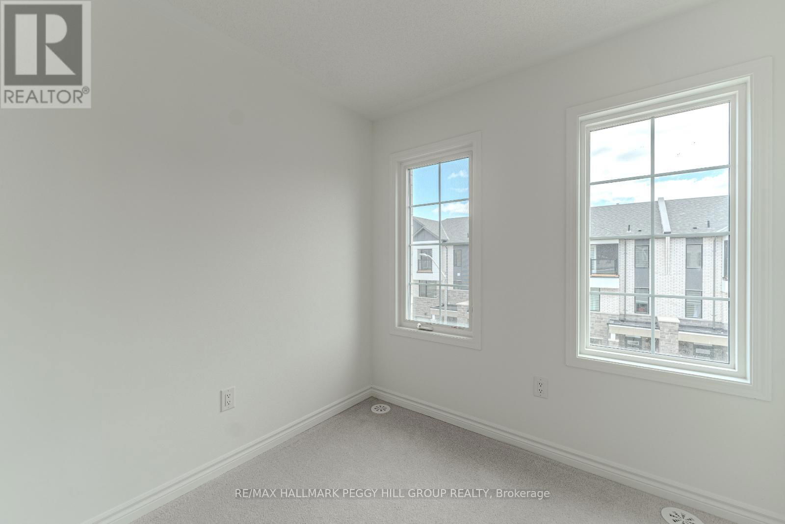 37 PEAREN LANE Image 10