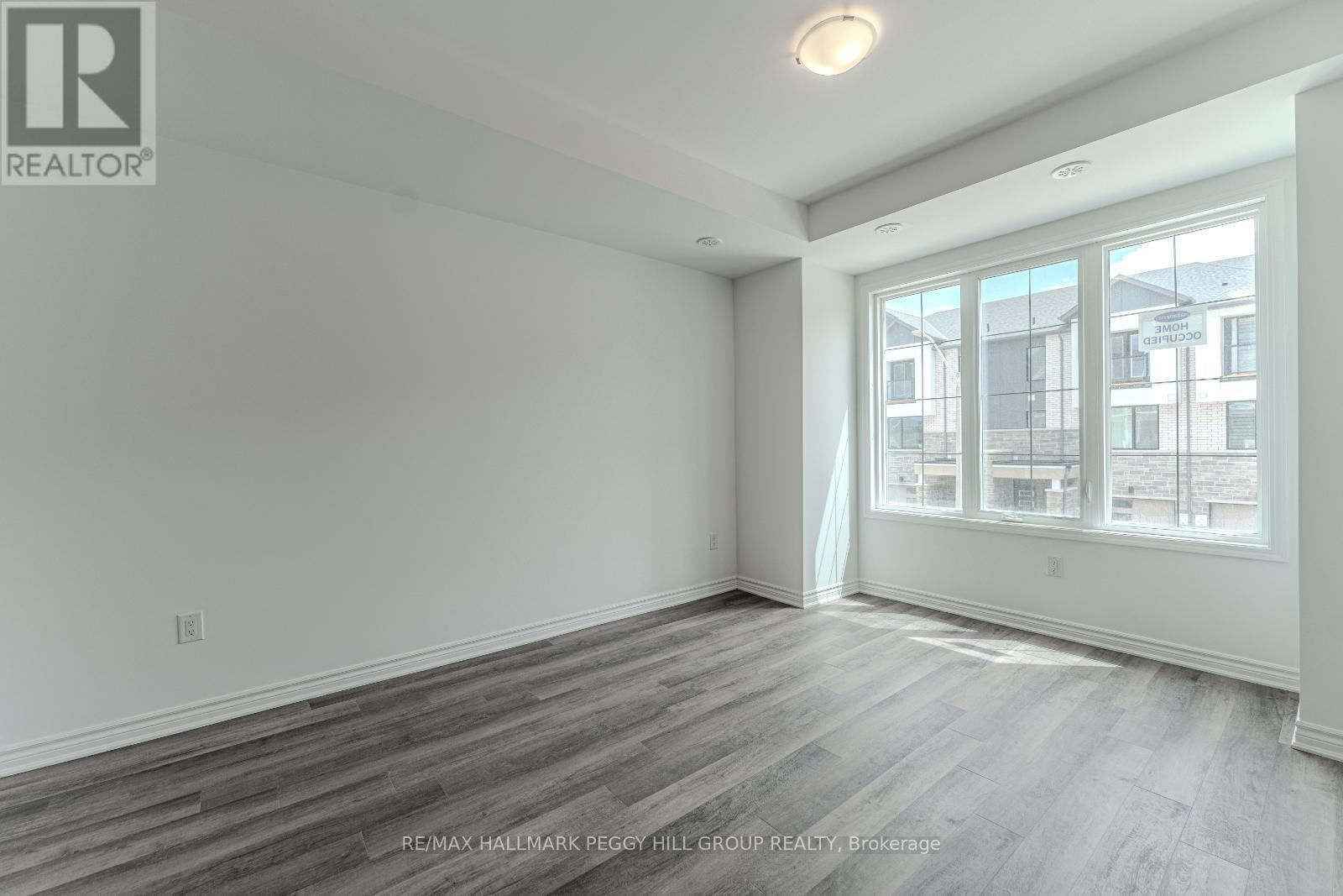 37 PEAREN LANE Image 6