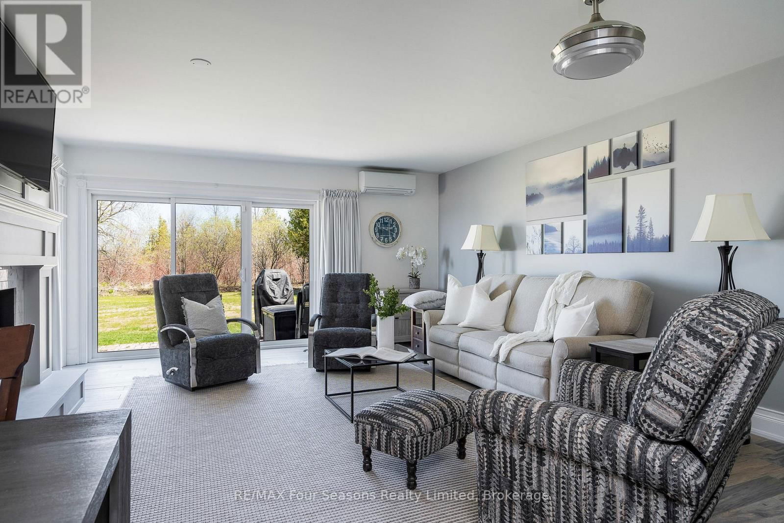 18 - 44 TROTT BOULEVARD Image 18