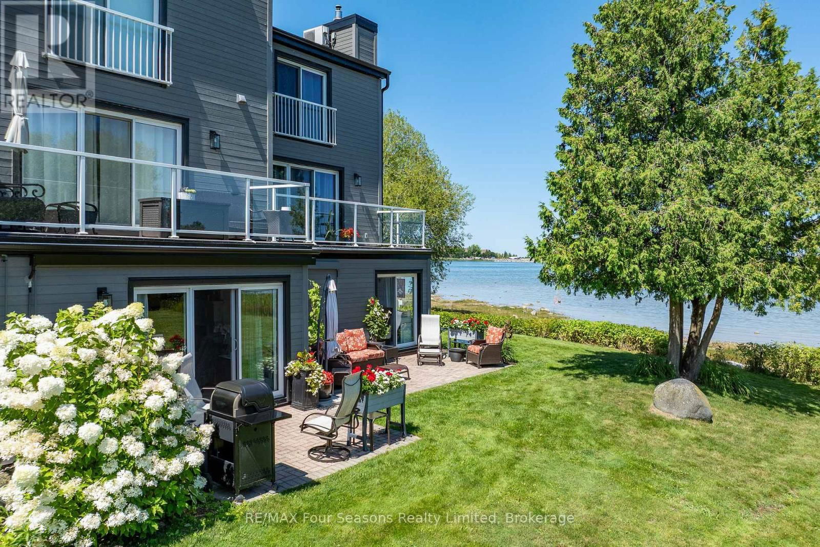 18 - 44 TROTT BOULEVARD Image 32