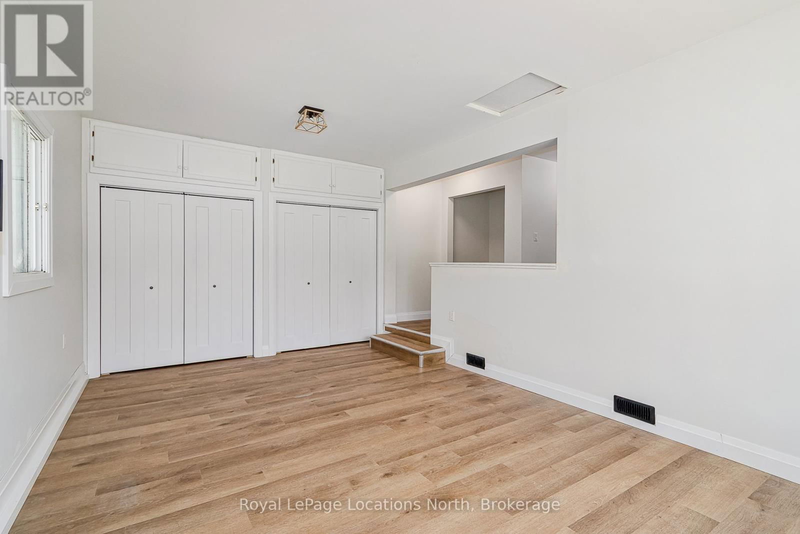 11 LISBON COURT Image 16