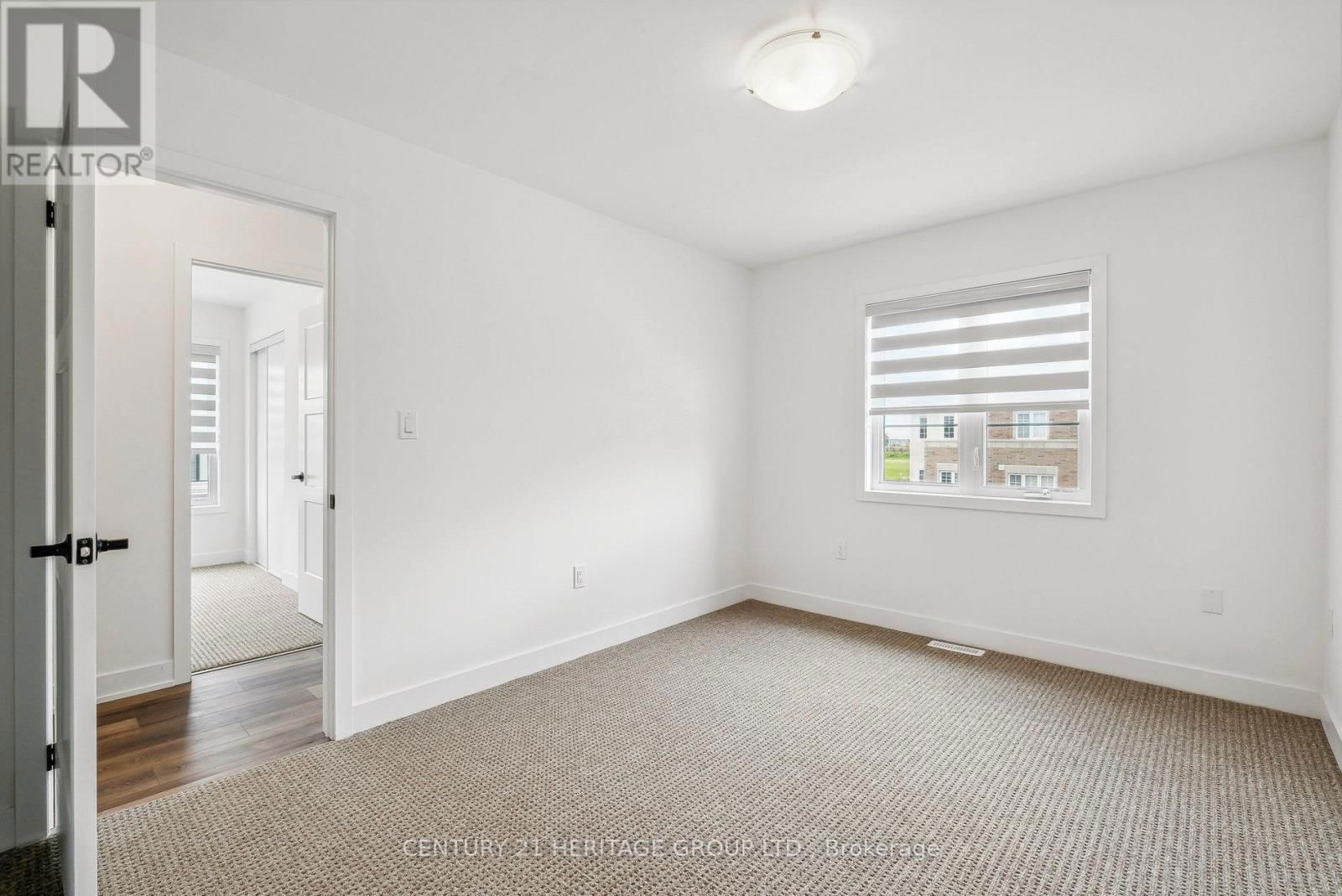 37 WAGON LANE Image 21