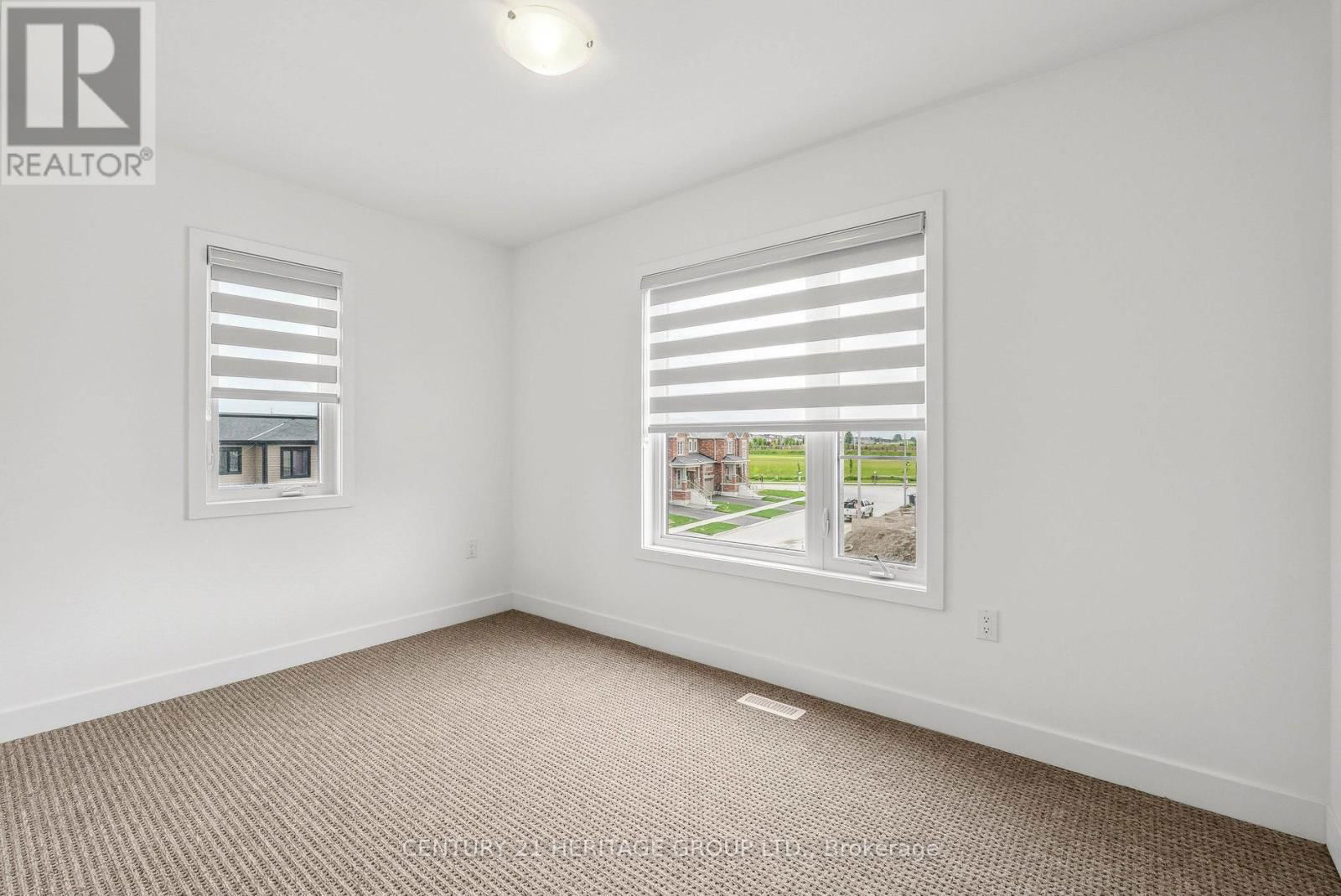 37 WAGON LANE Image 22
