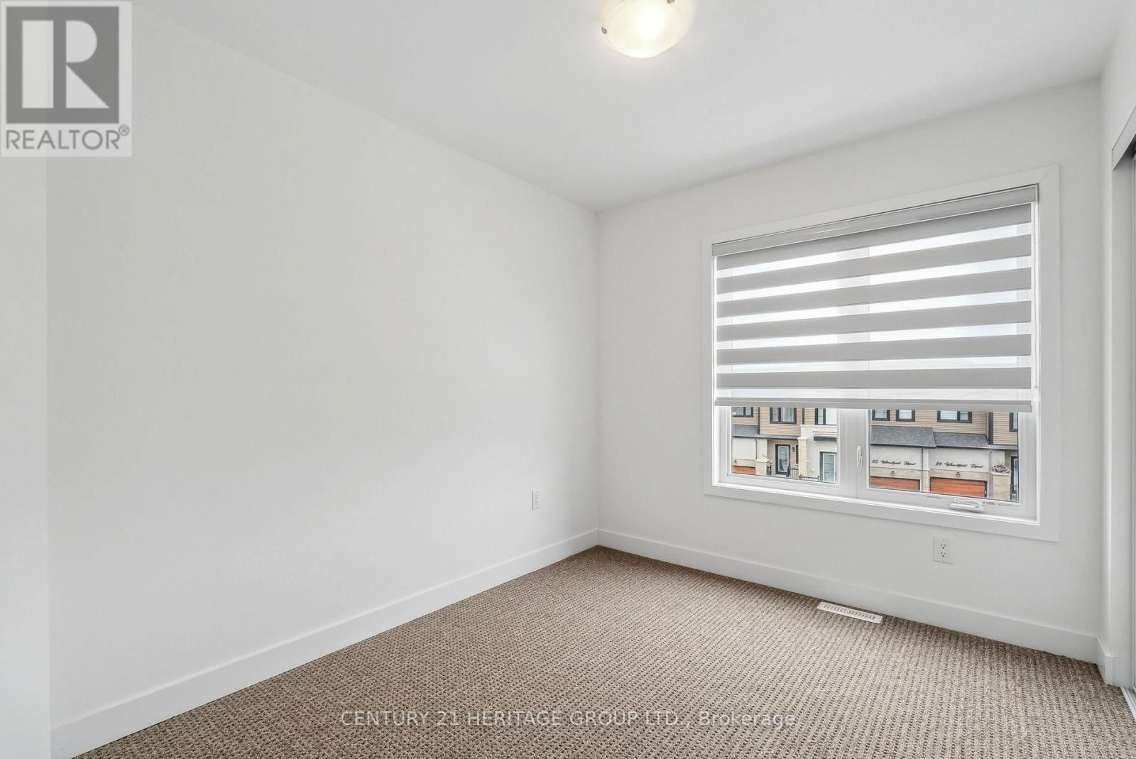 37 WAGON LANE Image 24