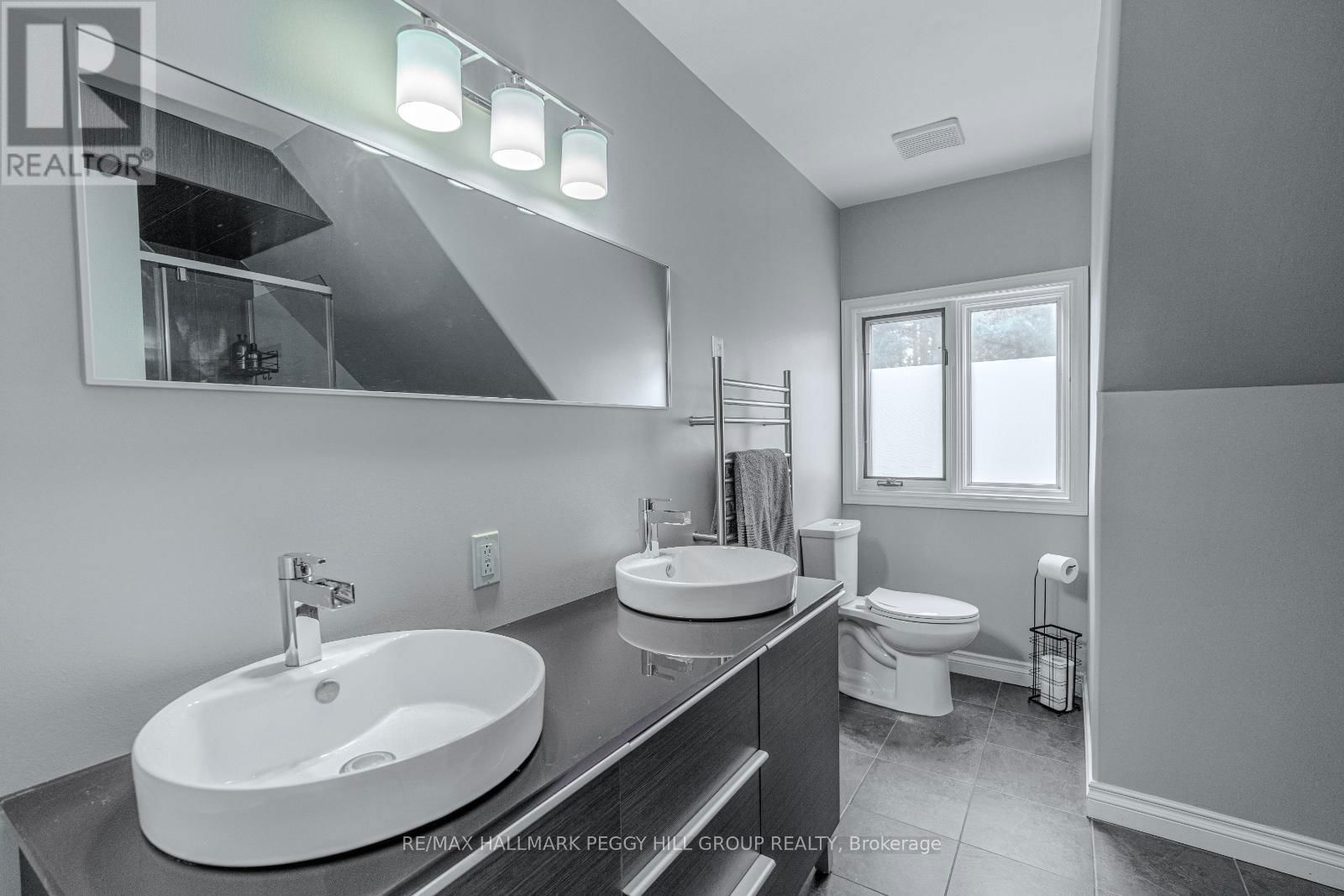 24 WILLOW BAY DRIVE Image 13