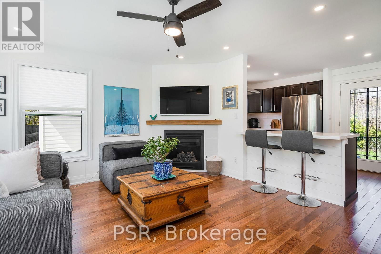 22 JANE STREET Image 26