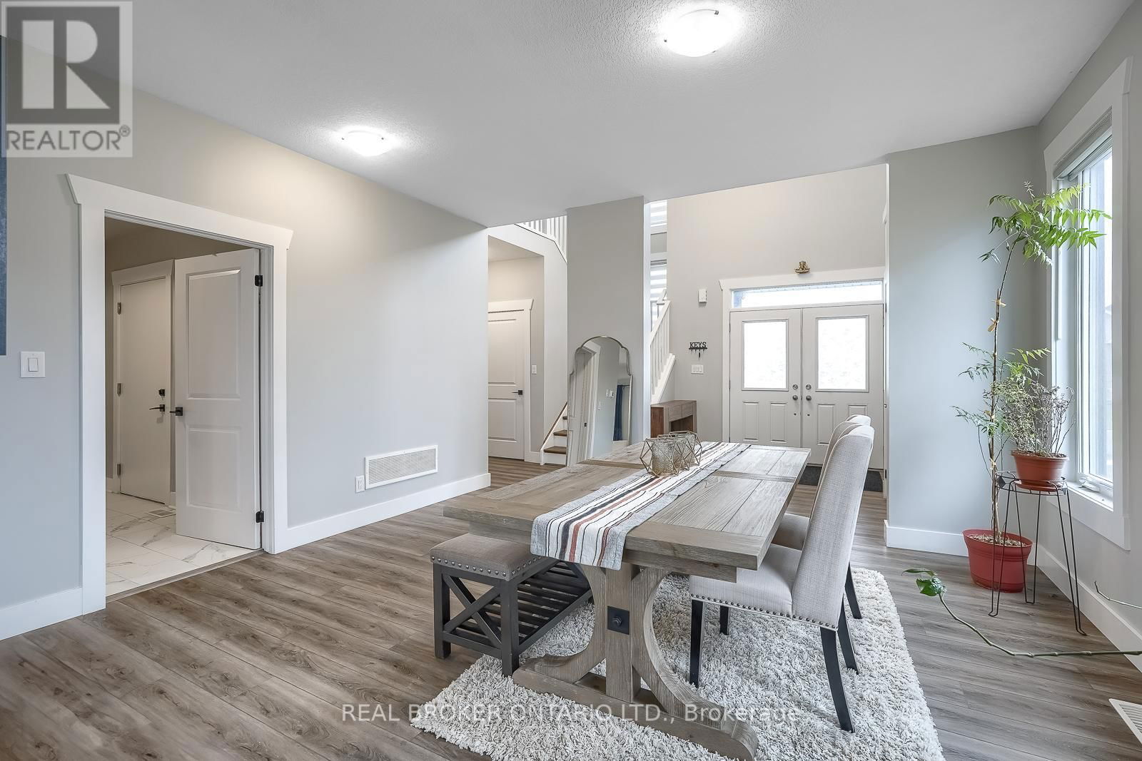44 ALLENWOOD ROAD Image 10