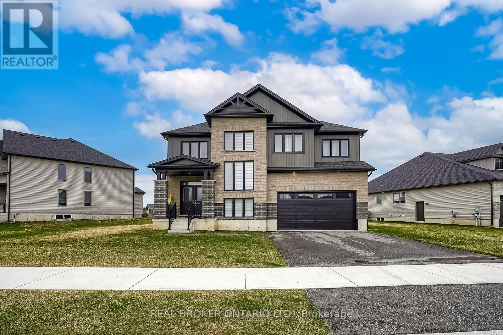 44 ALLENWOOD ROAD Image 2