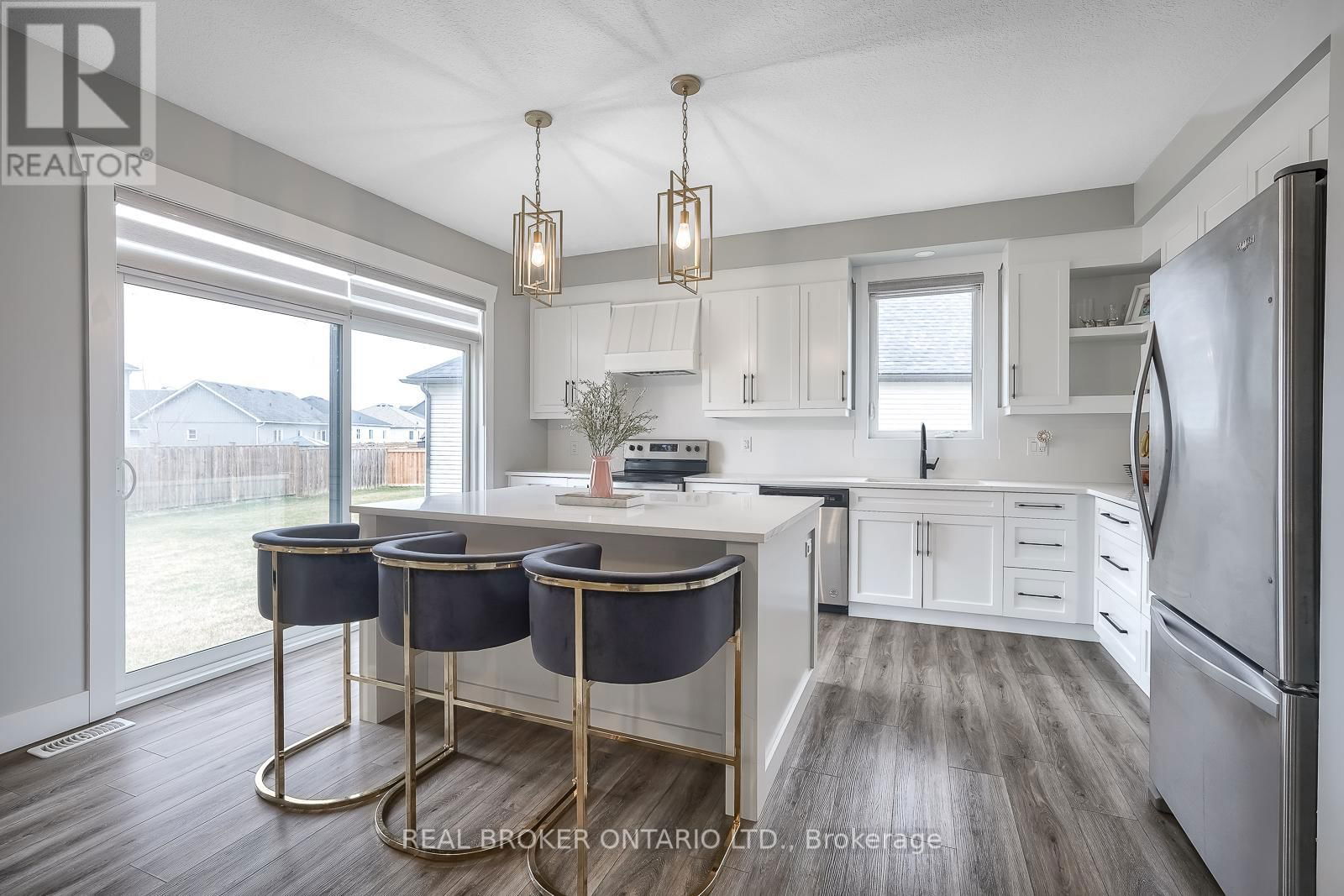 44 ALLENWOOD ROAD Image 20