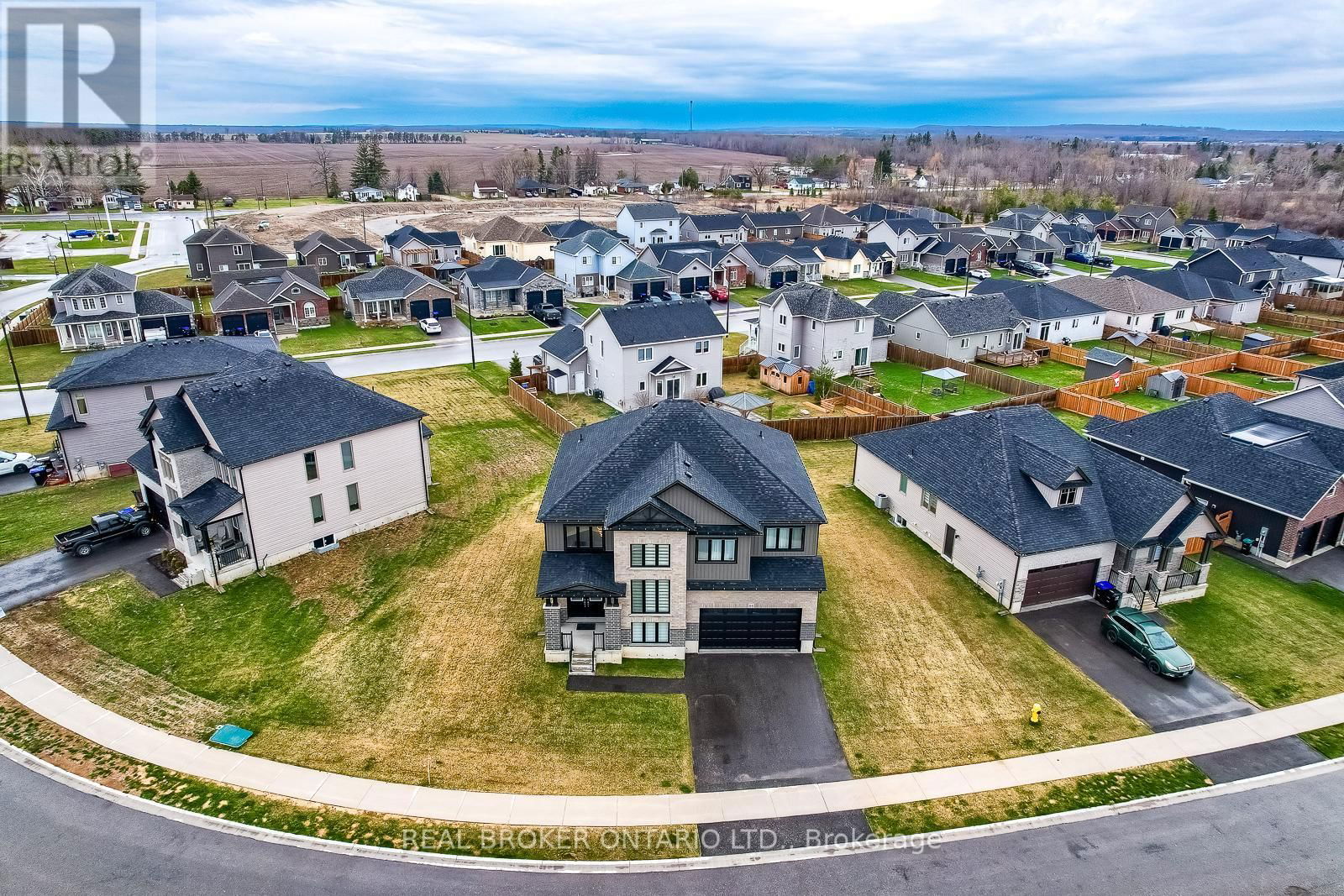 44 ALLENWOOD ROAD Image 6