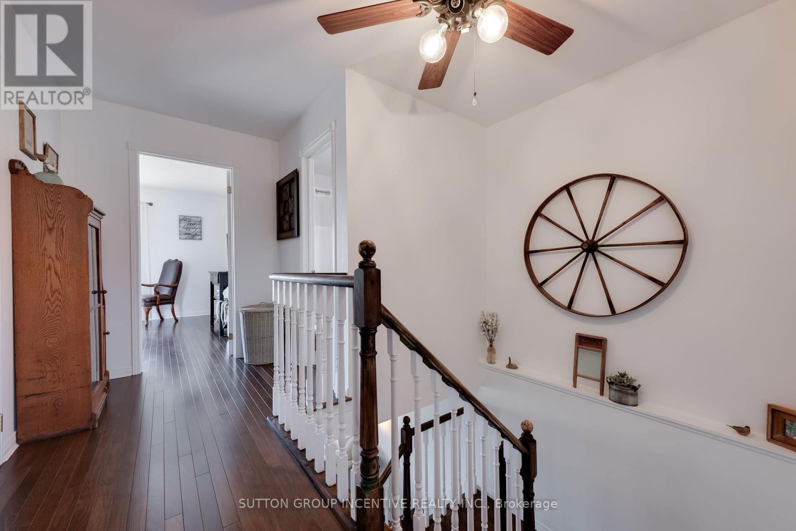 55 VANESSA DRIVE Image 12
