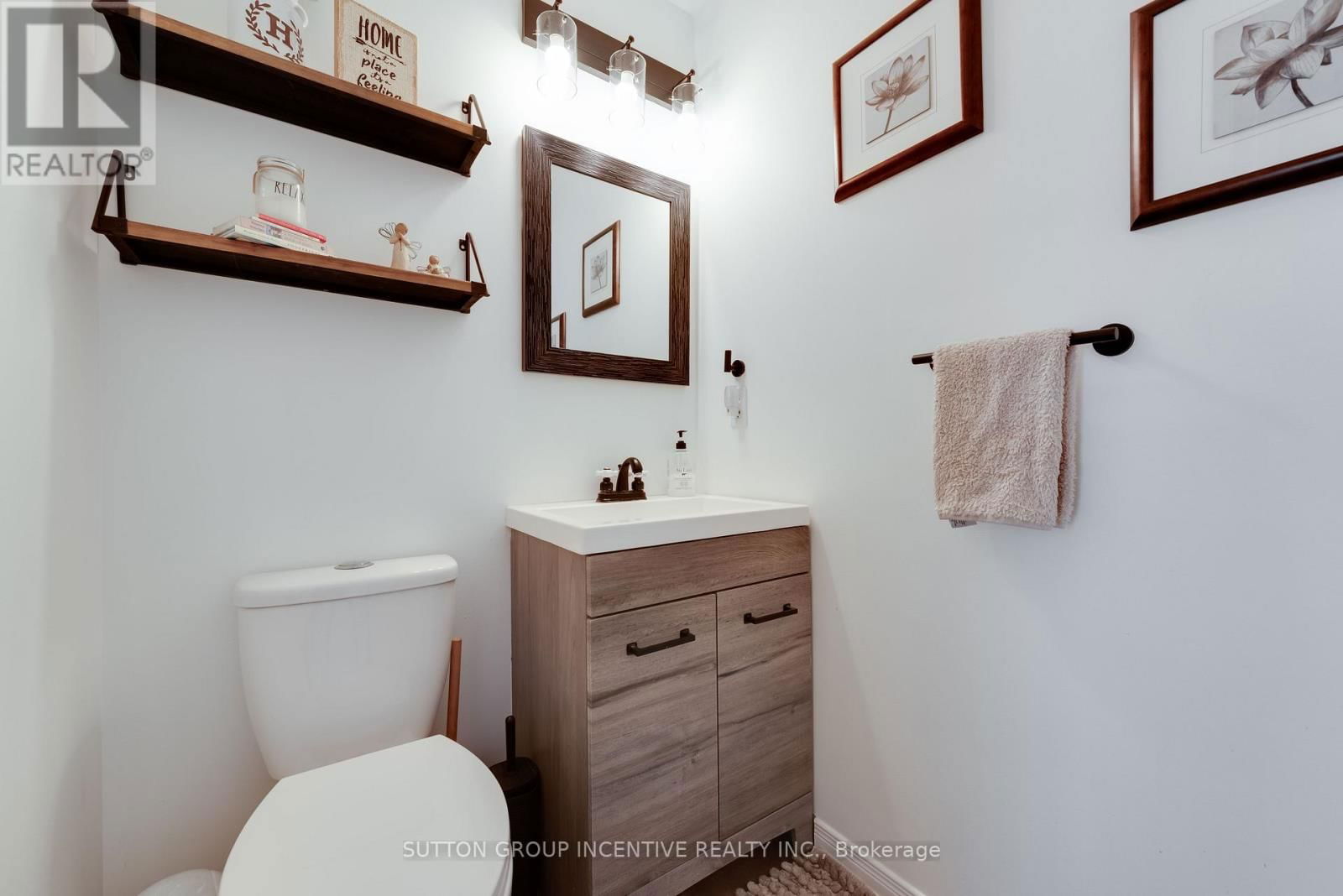 55 VANESSA DRIVE Image 5