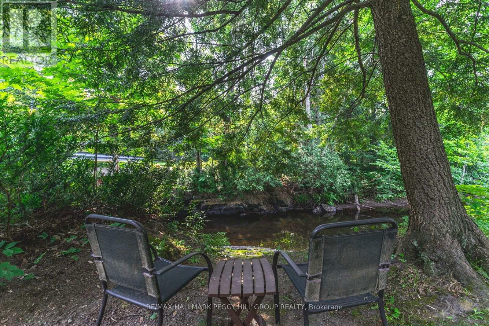 7498 ISLAND CRESCENT Image 13