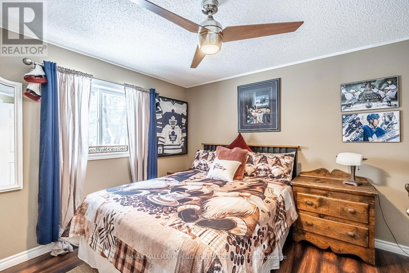 7498 ISLAND CRESCENT Image 9