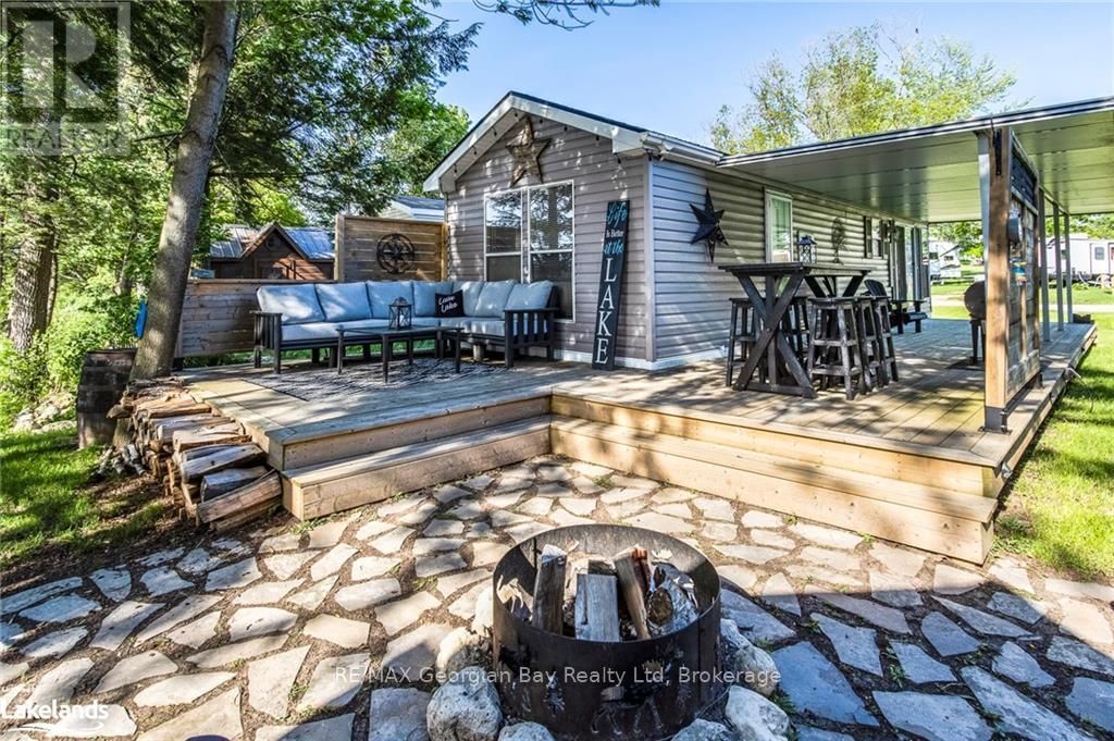 46 LAKESHORE ROAD Image 19