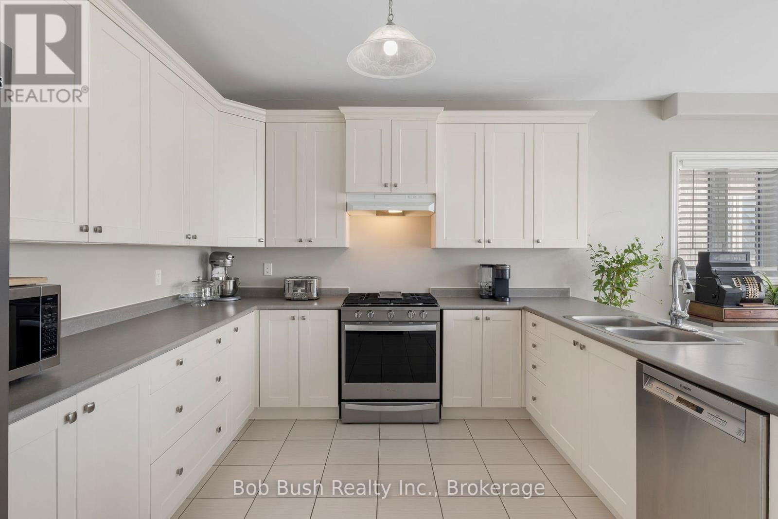 3067 MONARCH DRIVE Image 13