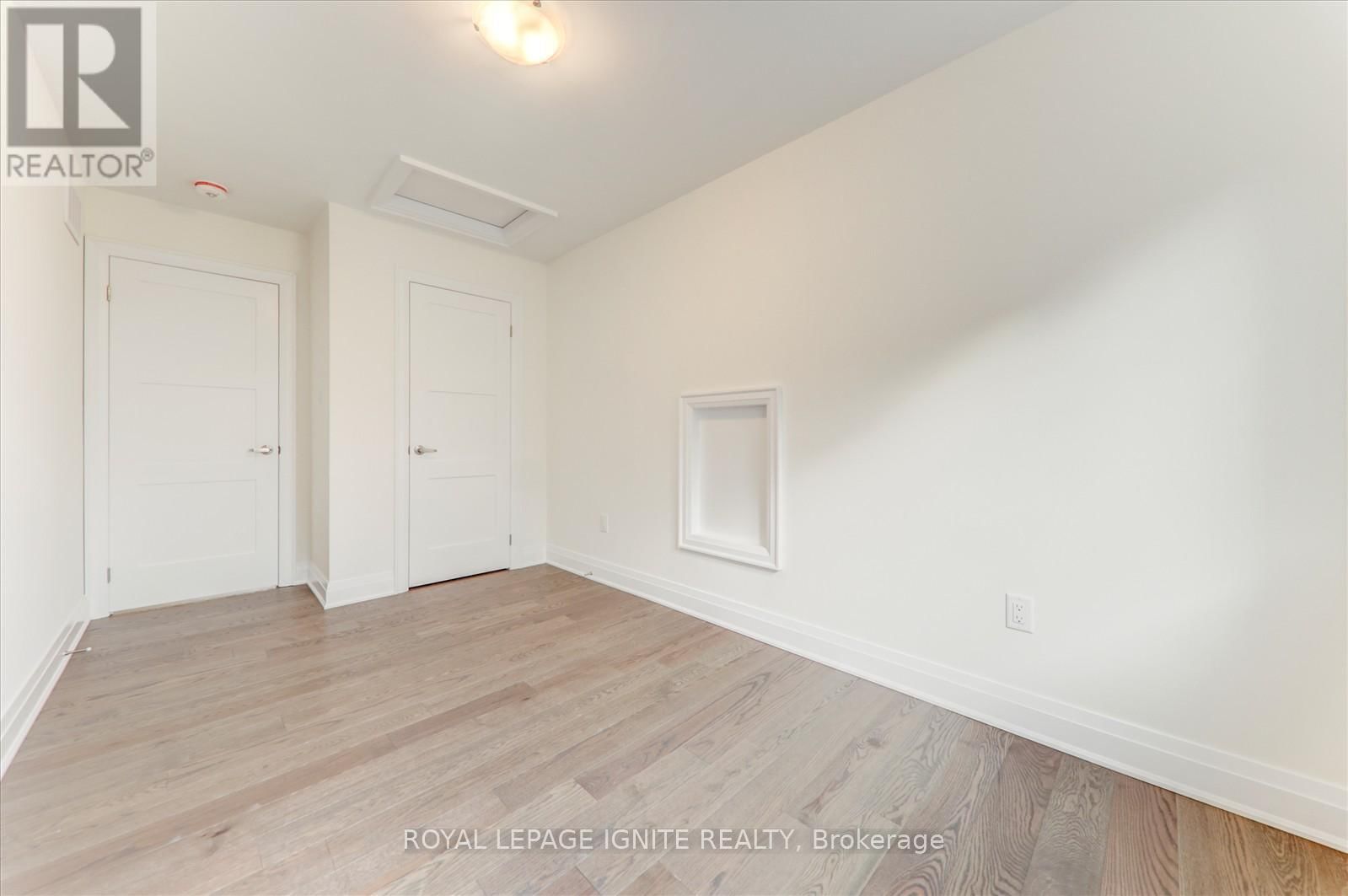 519 HUDSON CRESCENT Image 28