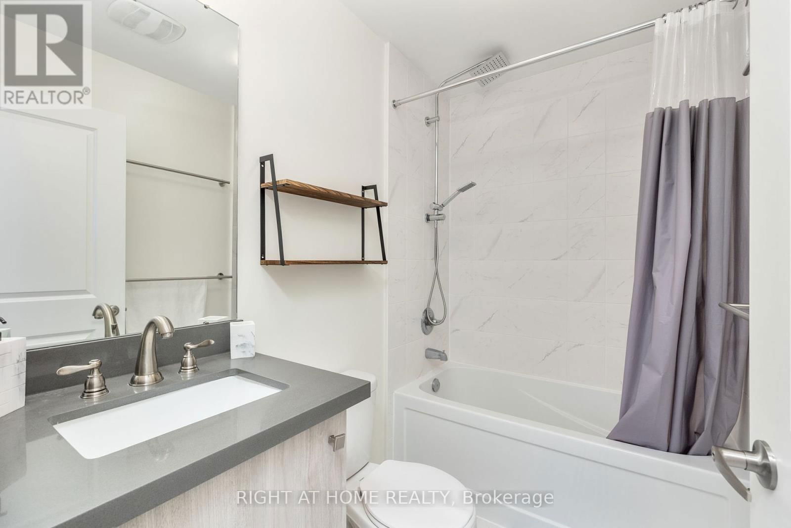 52 LAHEY CRESCENT Image 22