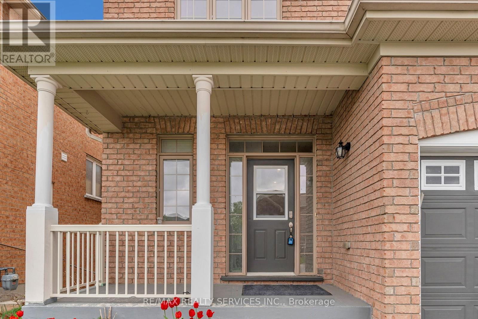 36 FORSYTH CRESCENT Image 4