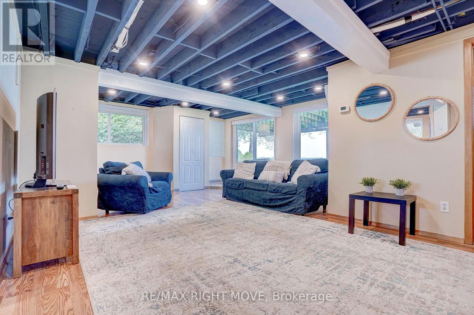 3752 PORTAGE BAY ROAD Image 18