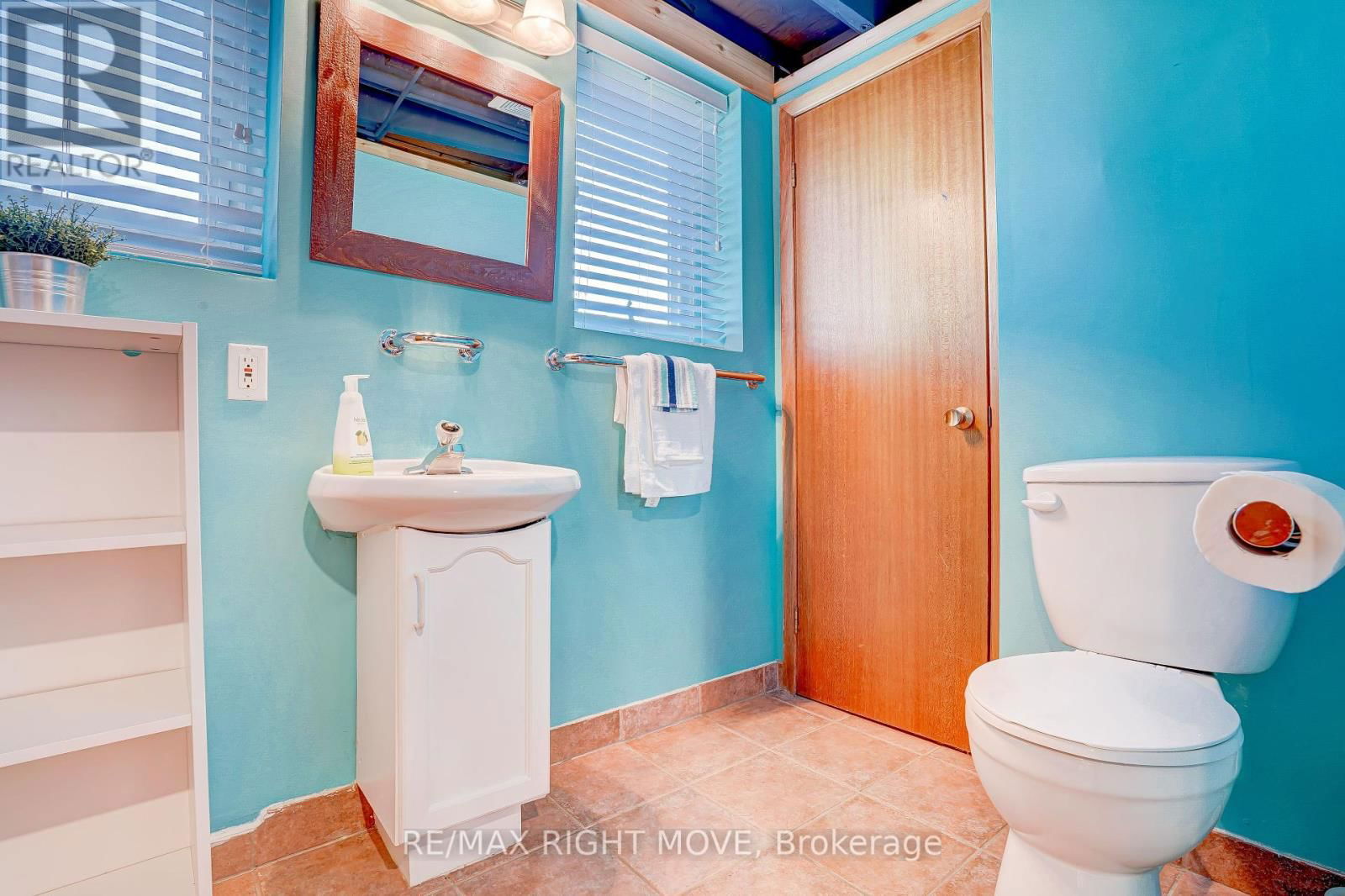 3752 PORTAGE BAY ROAD Image 22