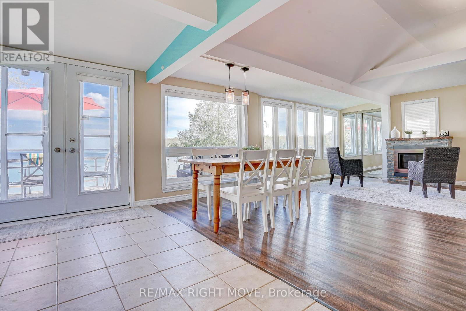 3752 PORTAGE BAY ROAD Image 5