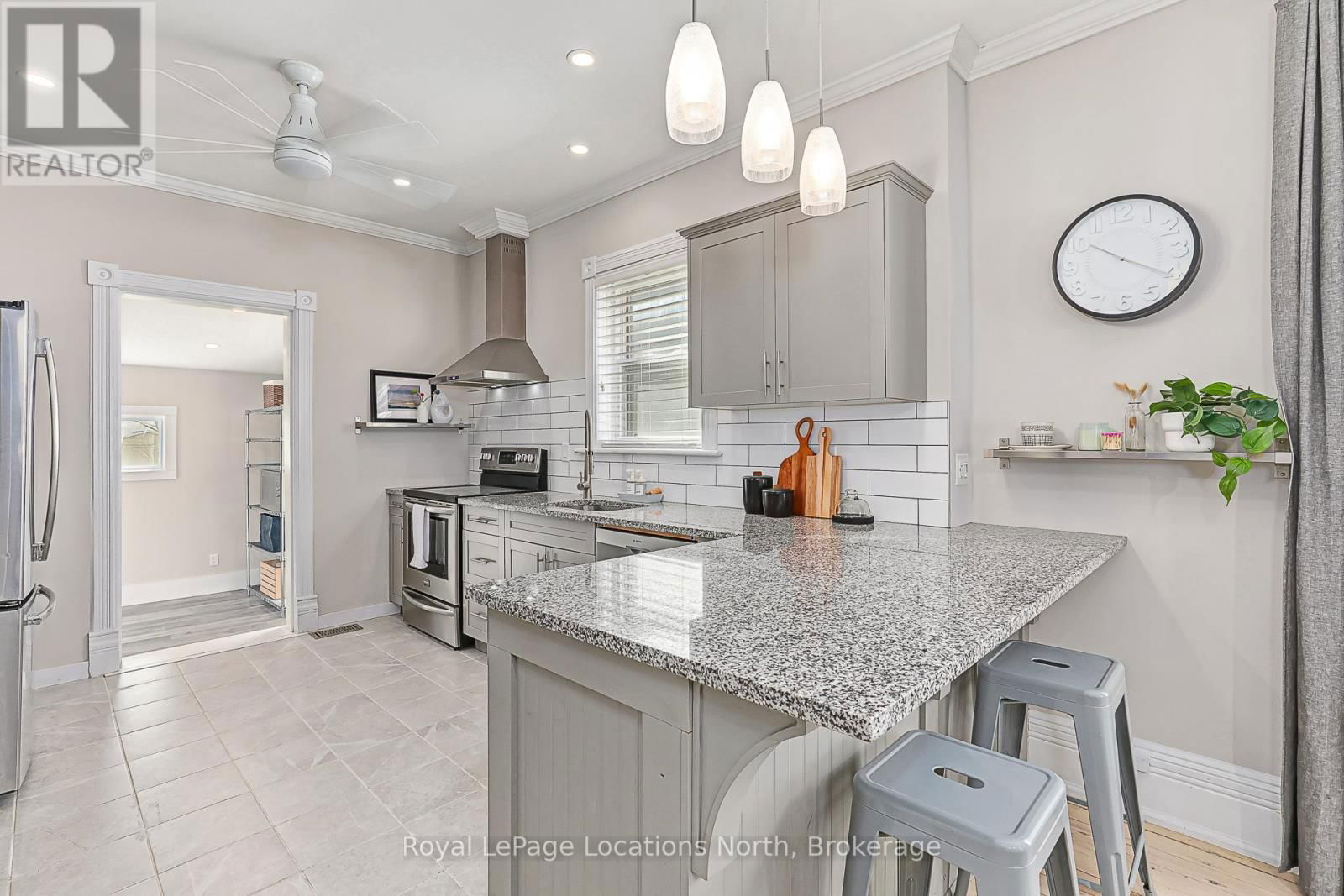 311 - 313 MAPLE STREET Image 6
