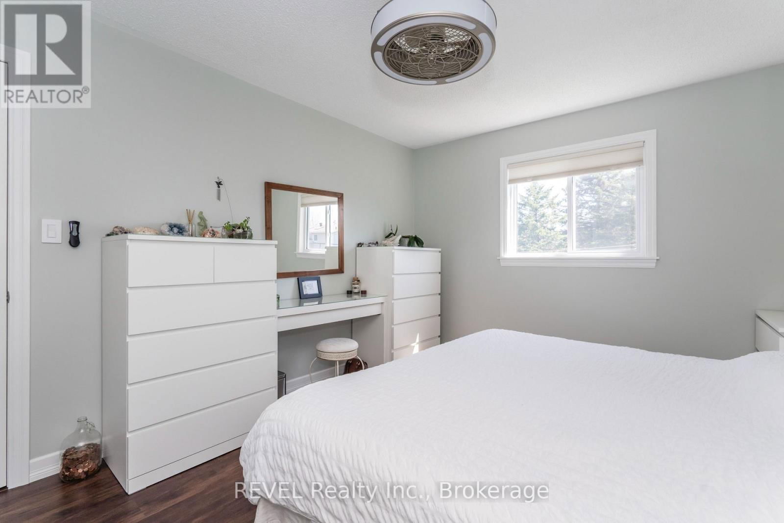 79 OXLEY DRIVE Image 19