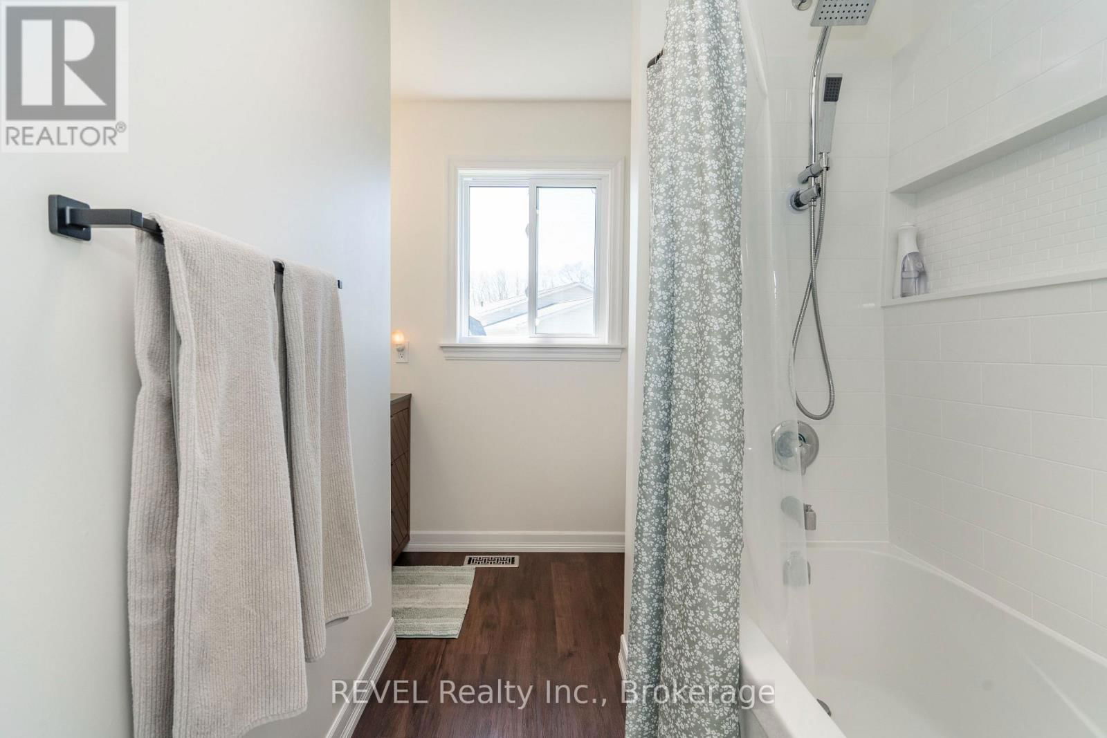 79 OXLEY DRIVE Image 23