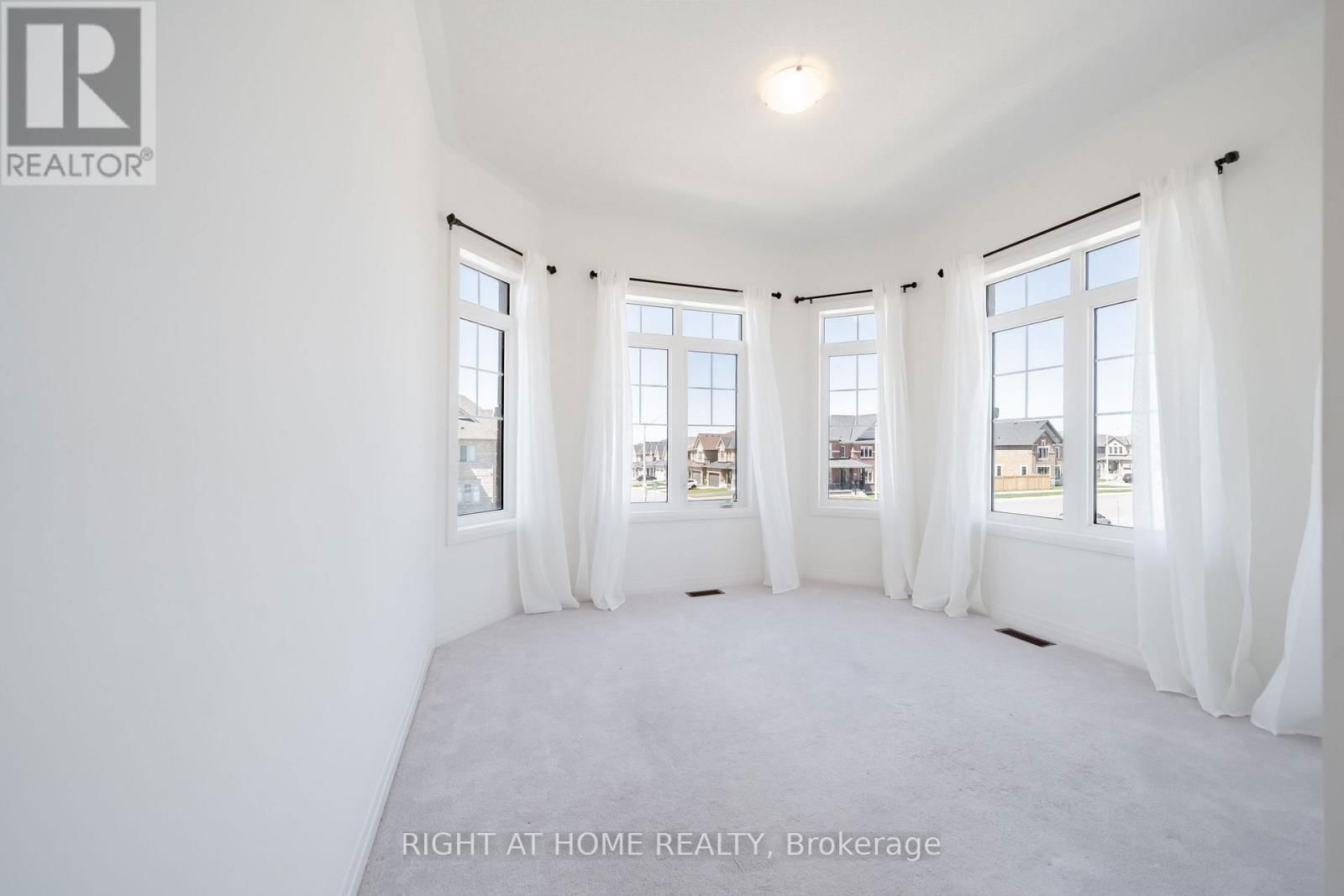 42 COPPERHILL HEIGHTS Image 39