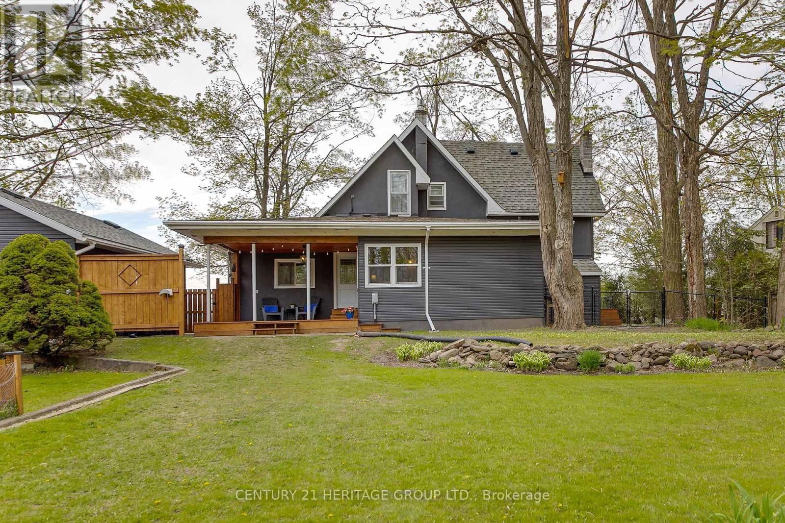 1672 RIDGE ROAD EAST Image 30