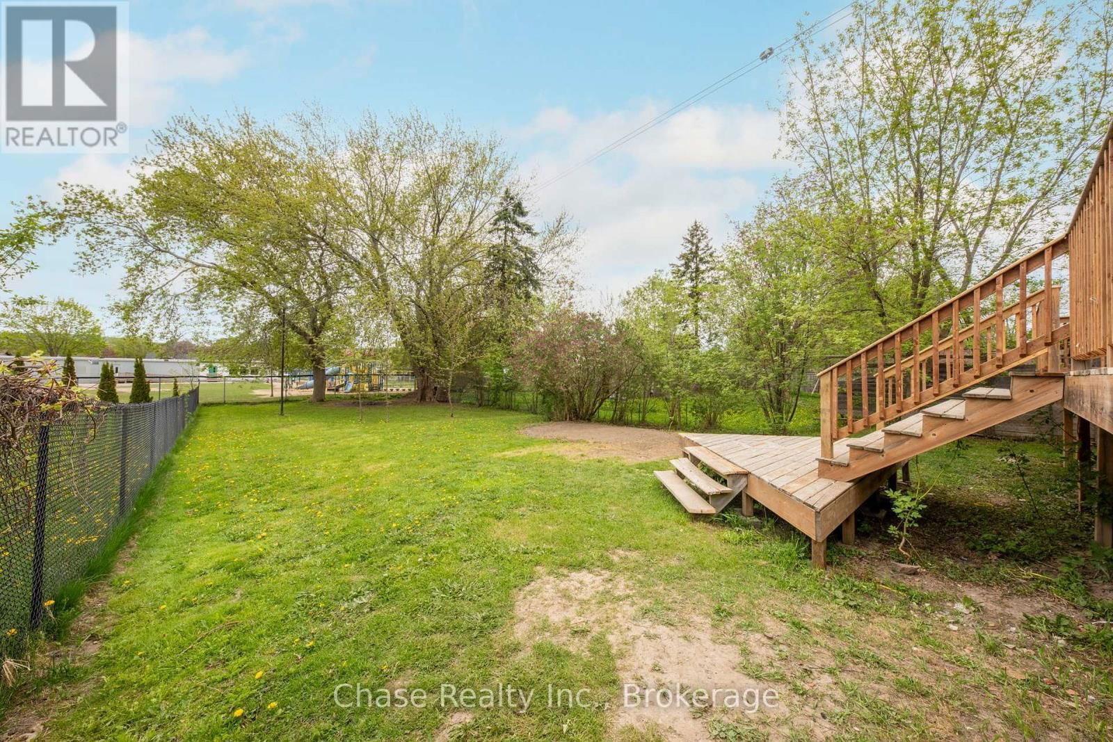 68 FOX STREET Image 42