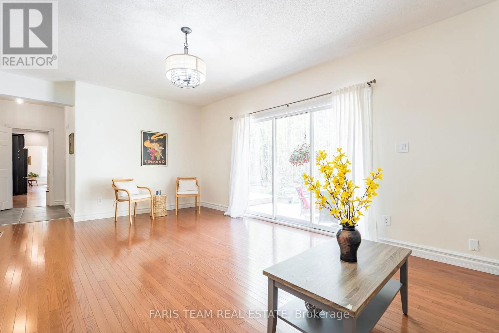 7 BAILEY CRESCENT Image 10