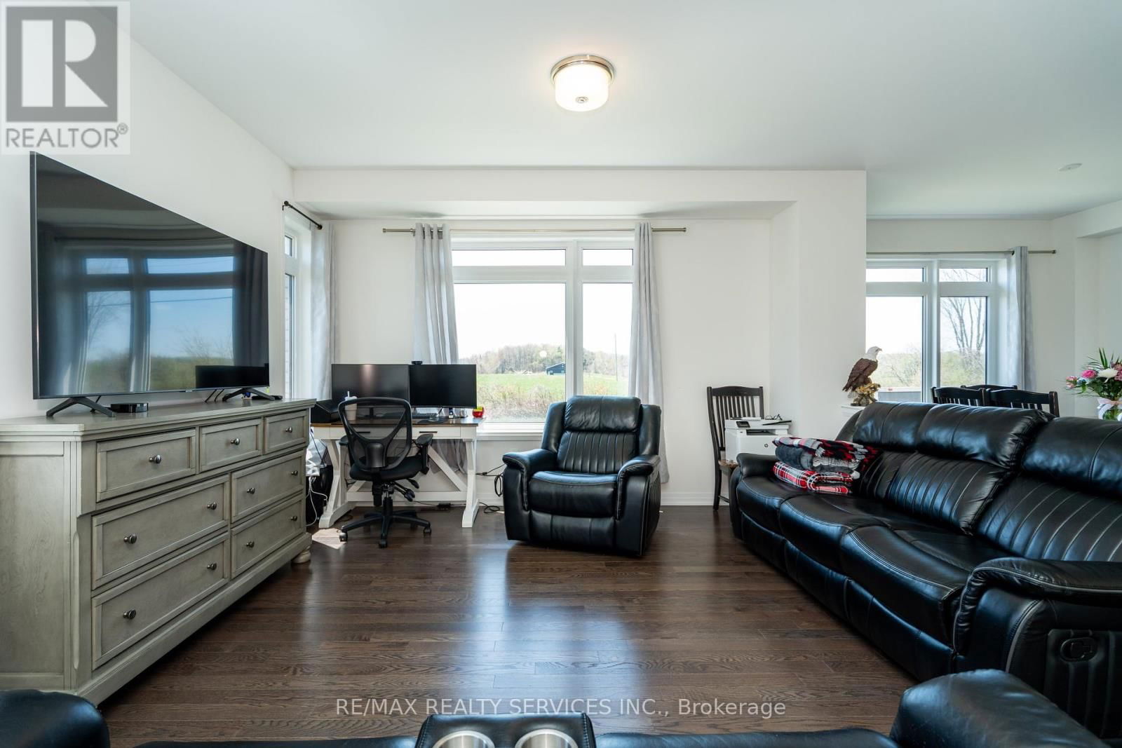 3700 QUAYSIDE DRIVE Image 21