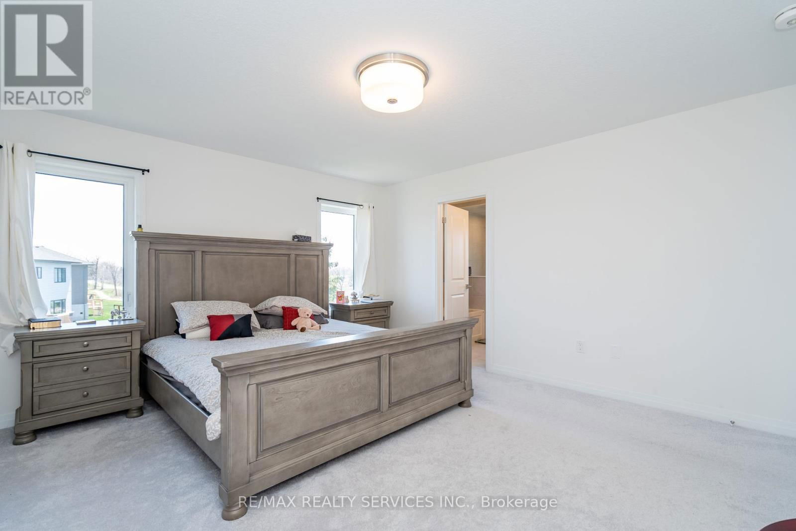 3700 QUAYSIDE DRIVE Image 31