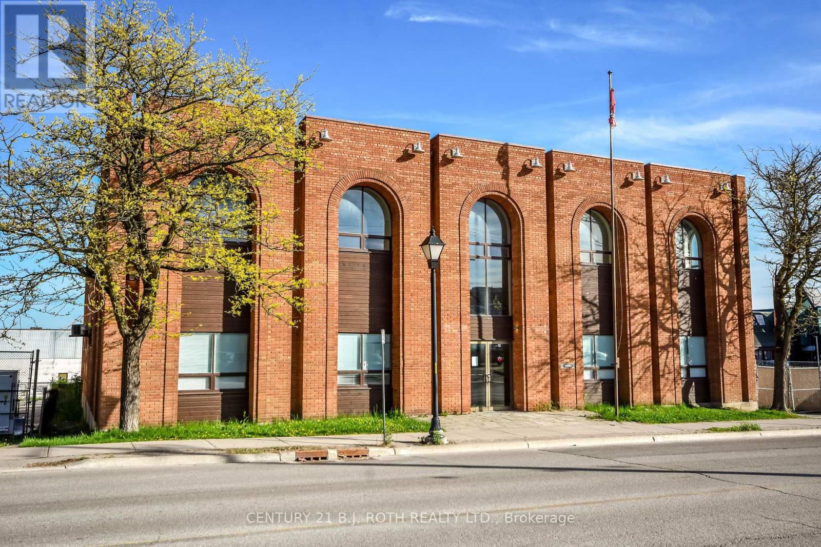 31 COLBORNE STREET EAST Image 1