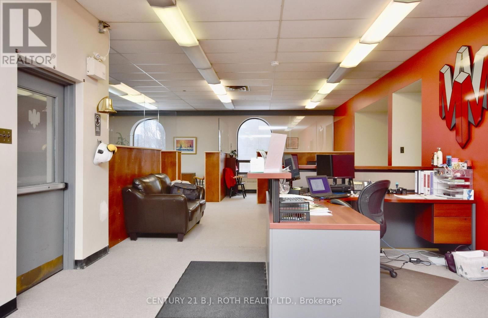 31 COLBORNE STREET EAST Image 32