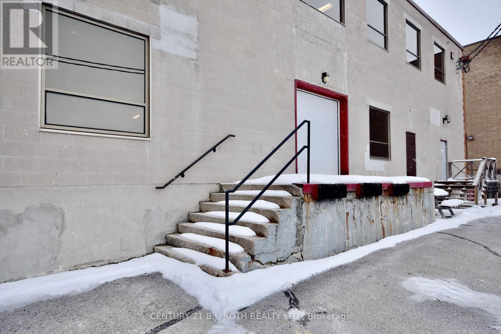 31 COLBORNE STREET EAST Image 39