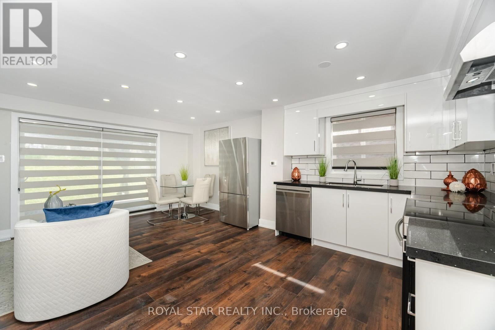 340 DUNSMORE LANE Image 10