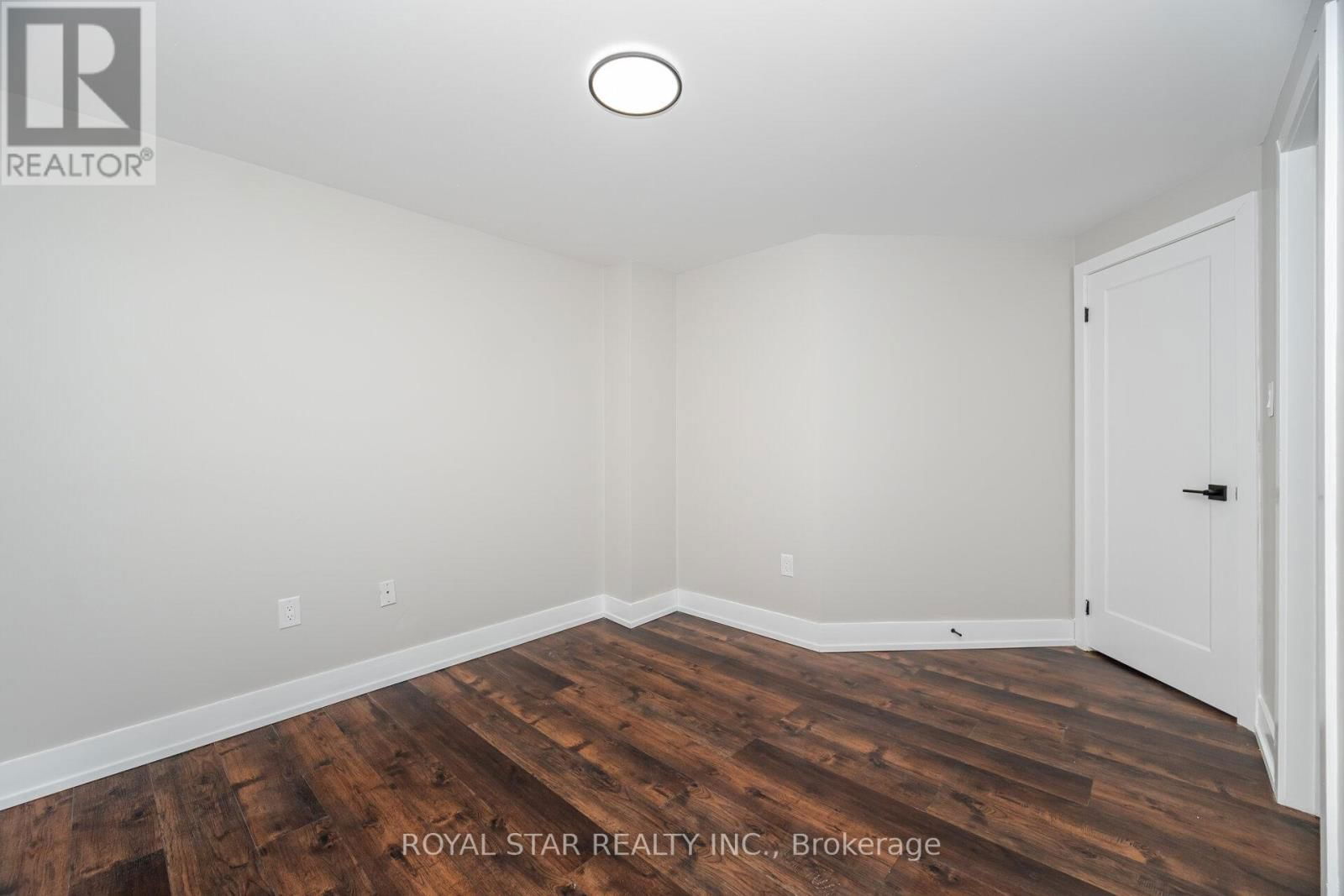340 DUNSMORE LANE Image 20