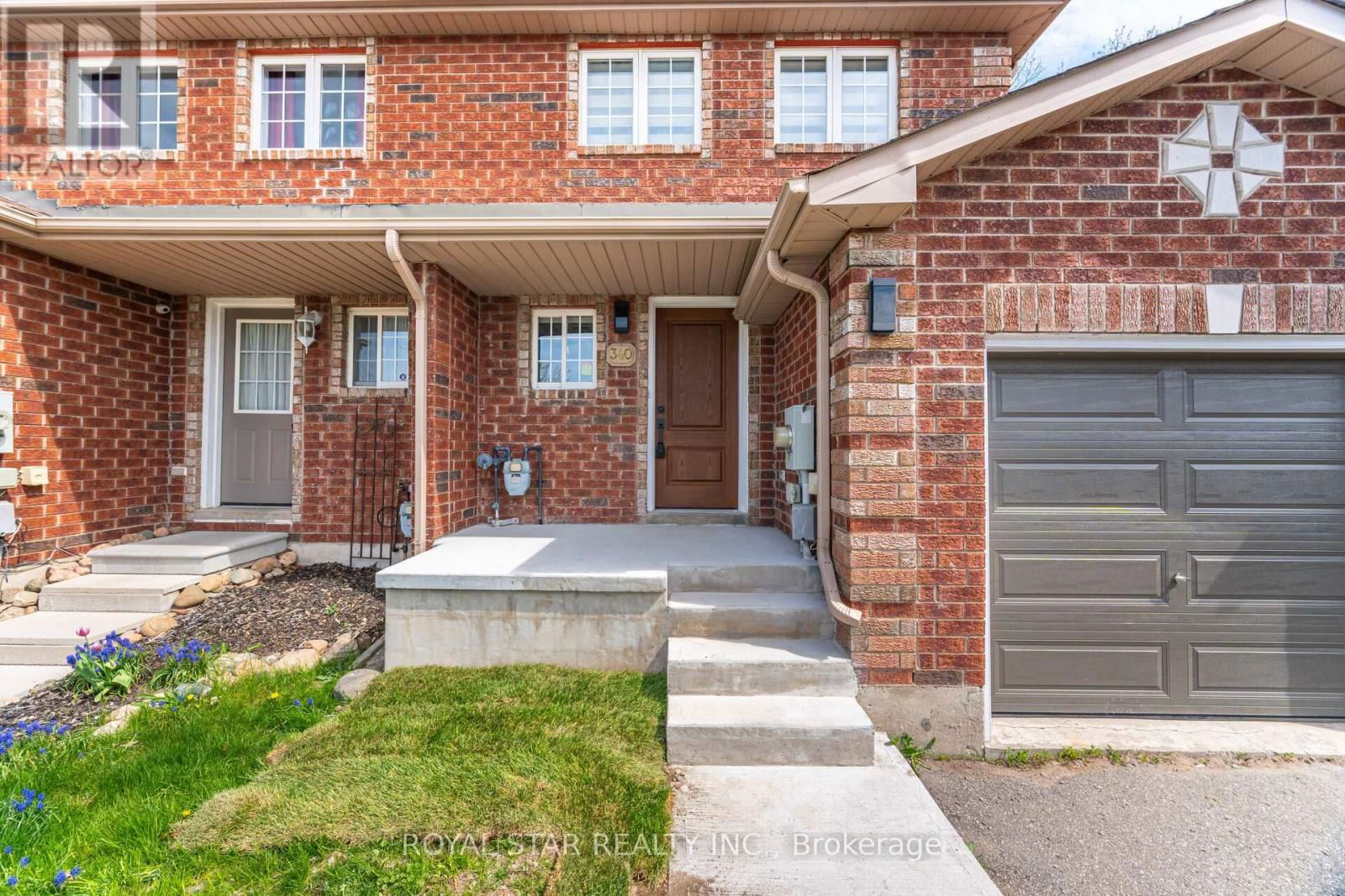 340 DUNSMORE LANE Image 4