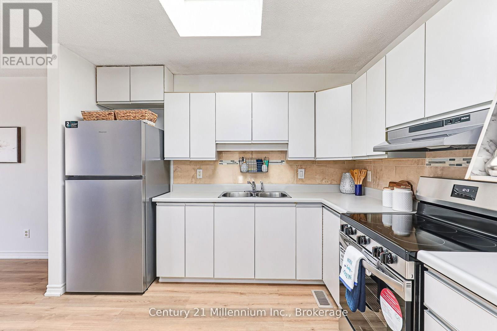 64 TELFER ROAD Image 10