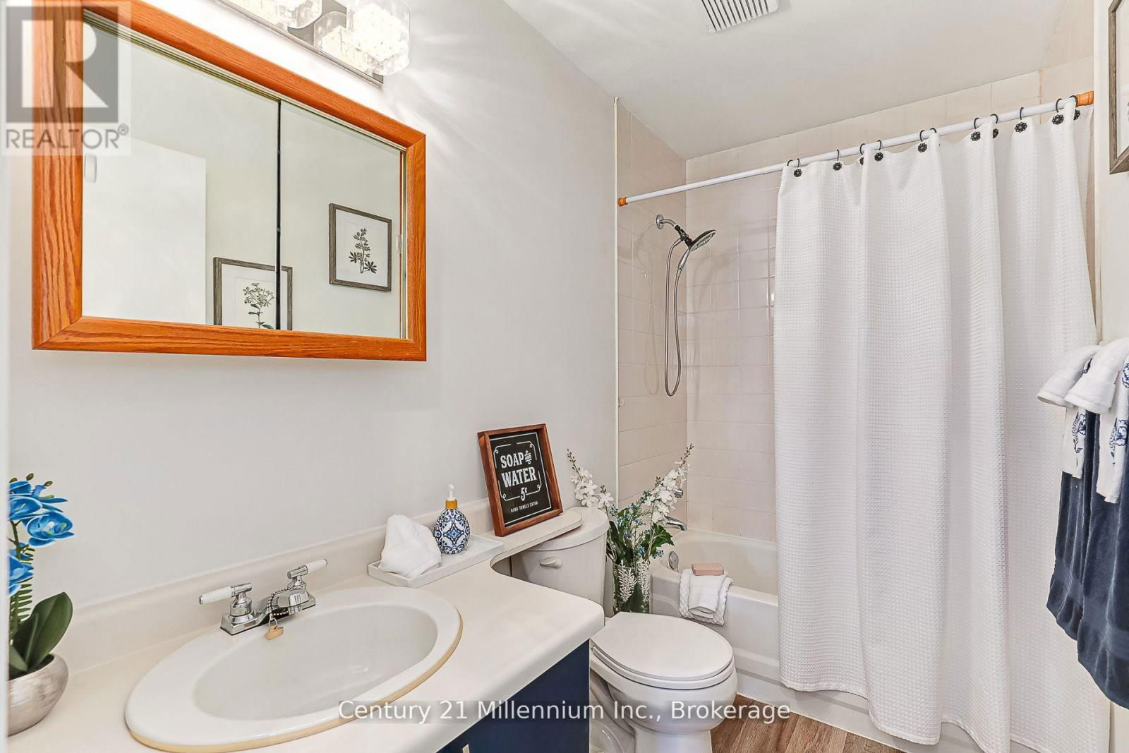 64 TELFER ROAD Image 22