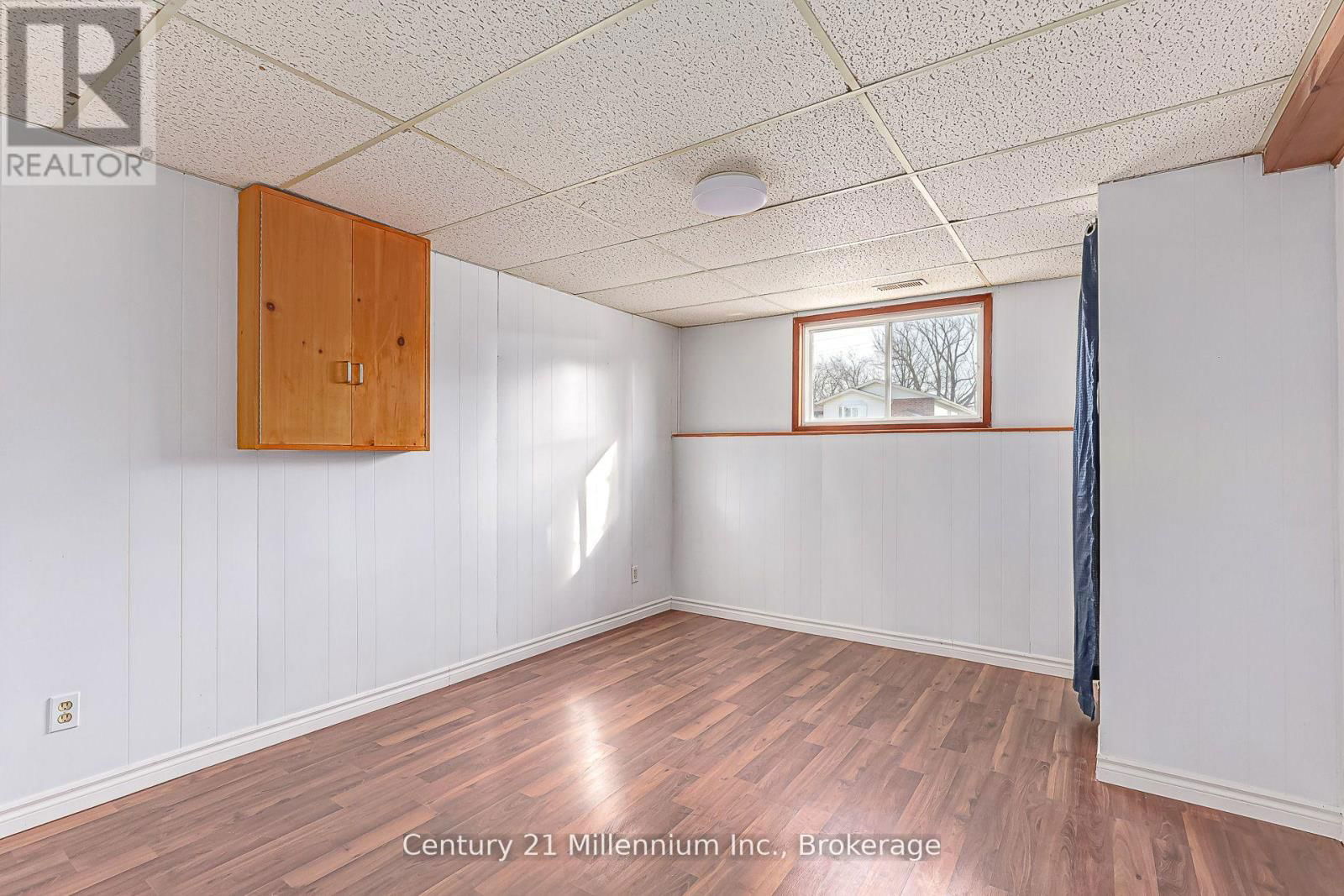 64 TELFER ROAD Image 24
